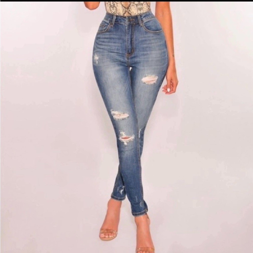 Stylish Blue Women's Jeans